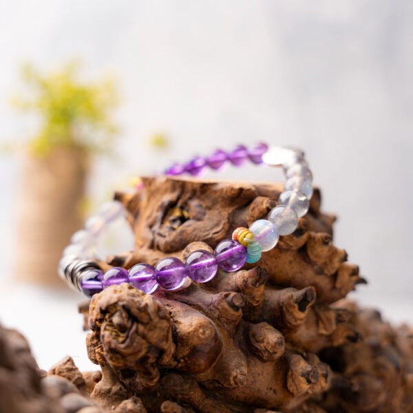 Lavender Moonstone Natural Gemstone Beaded Bracelet - Image 4
